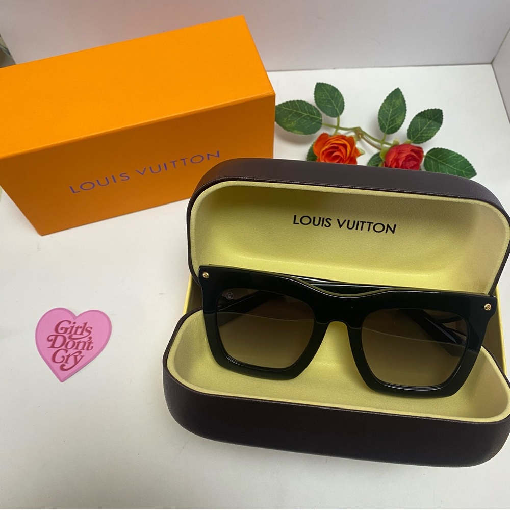 Louis Vuitton Tortoiseshell Sunglasses